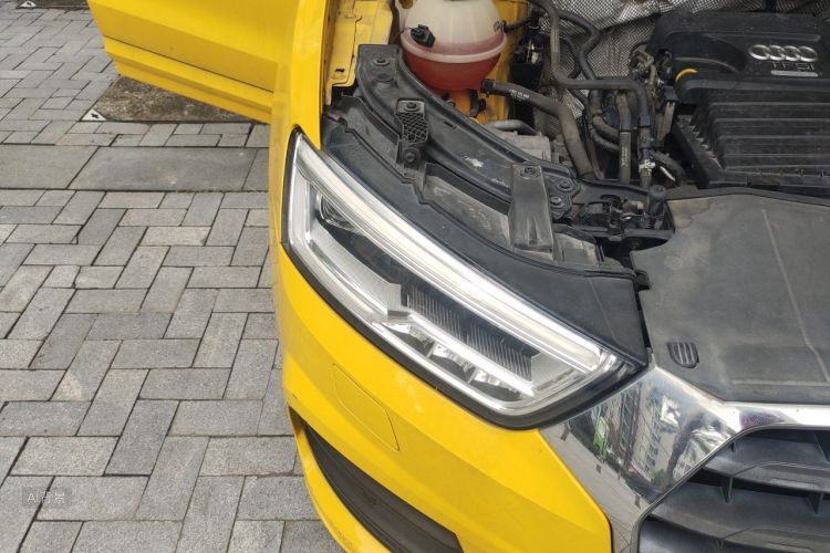 Audi Q3 2018 #8 Audi Q3 2018 car image #8