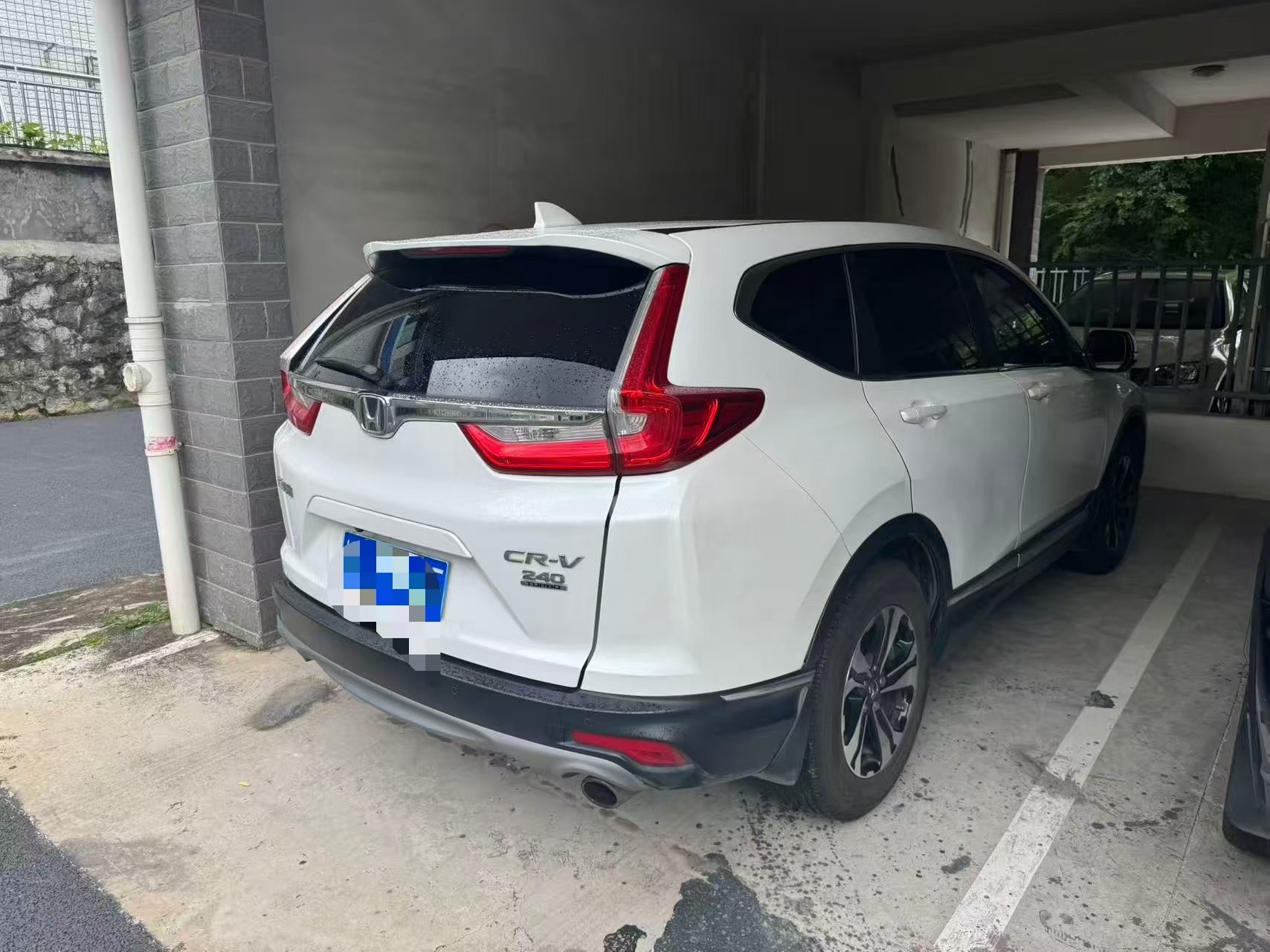 Honda CR-V 2019 car image #2