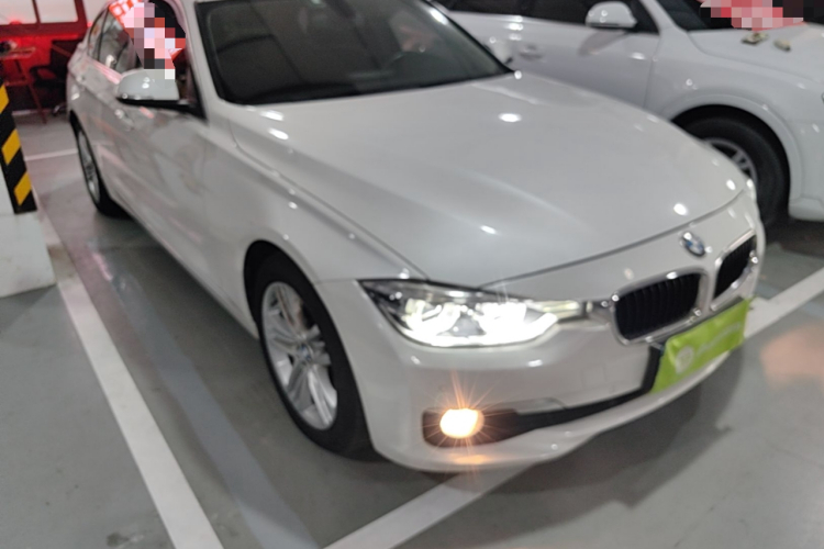 BMW 3 Series 2017 #4 BMW 3 Series 2017 car image #4