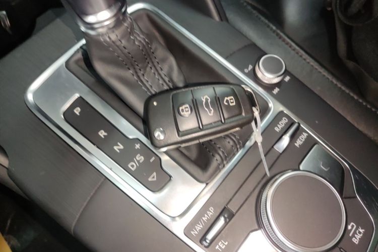 Audi A3 2019 #9 Audi A3 2019 car image #9