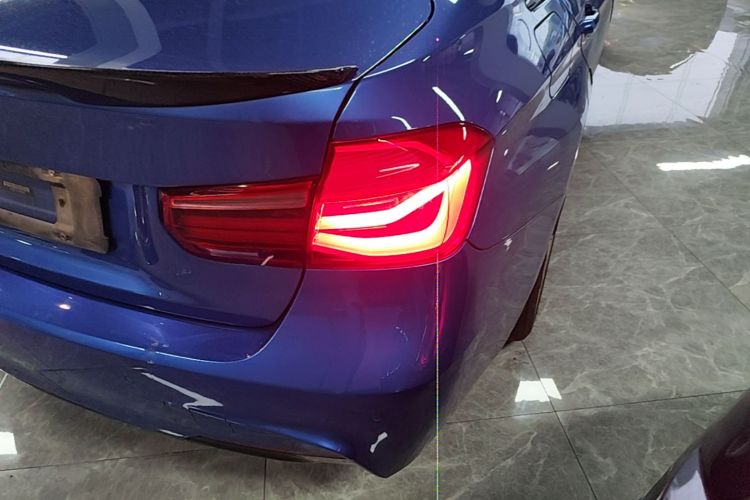 BMW 3 Series 2018 #8 BMW 3 Series 2018 car image #8