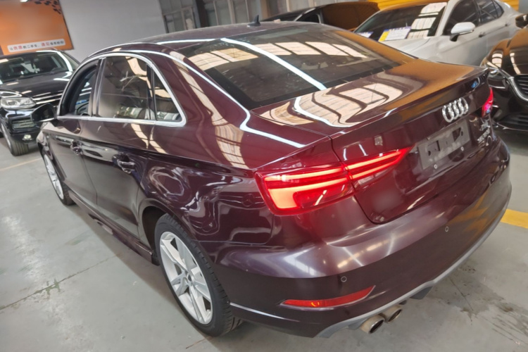 Audi A3 2019 immagine di auto #7
