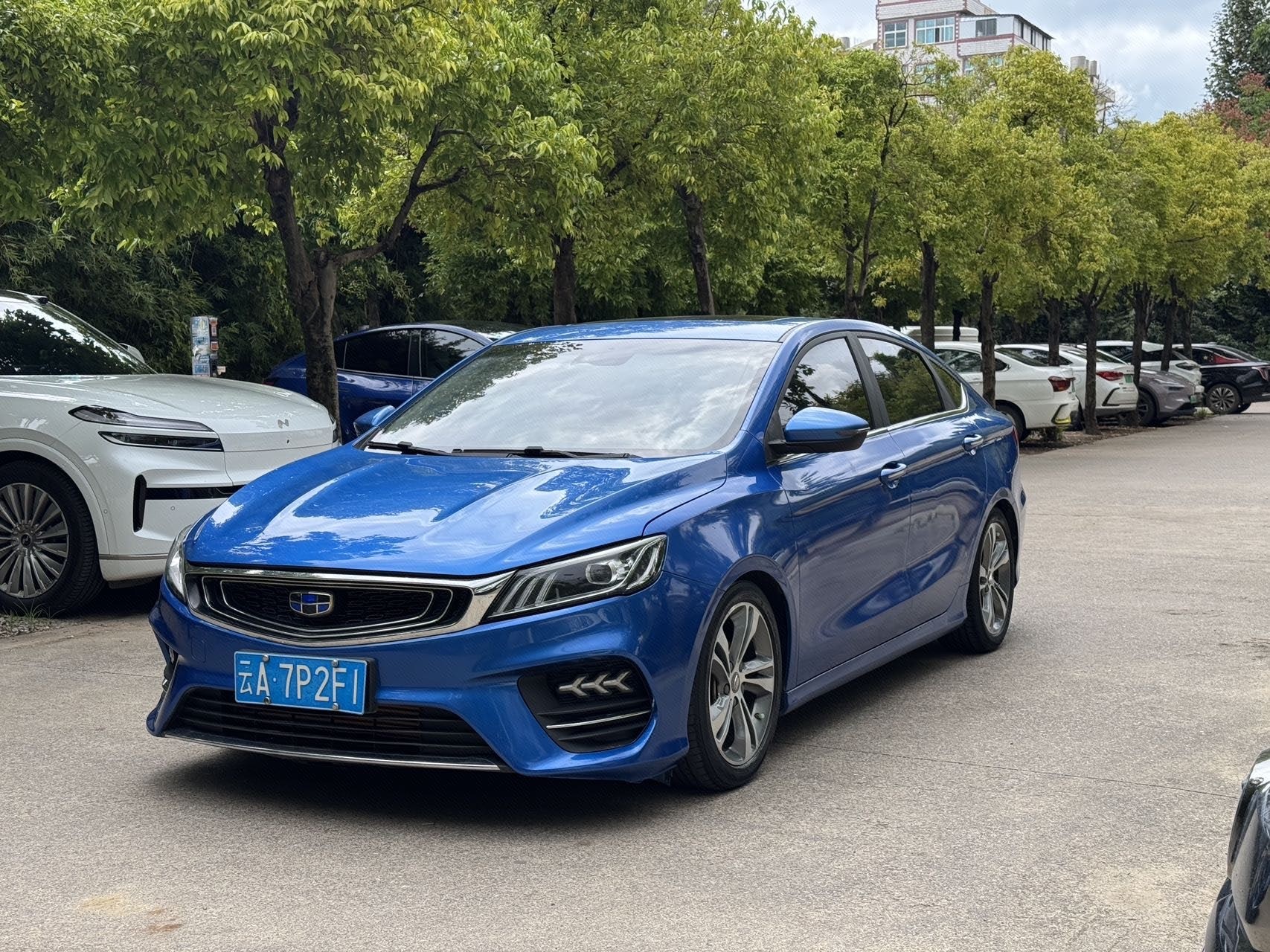 GEELY Binray 2019 car image 