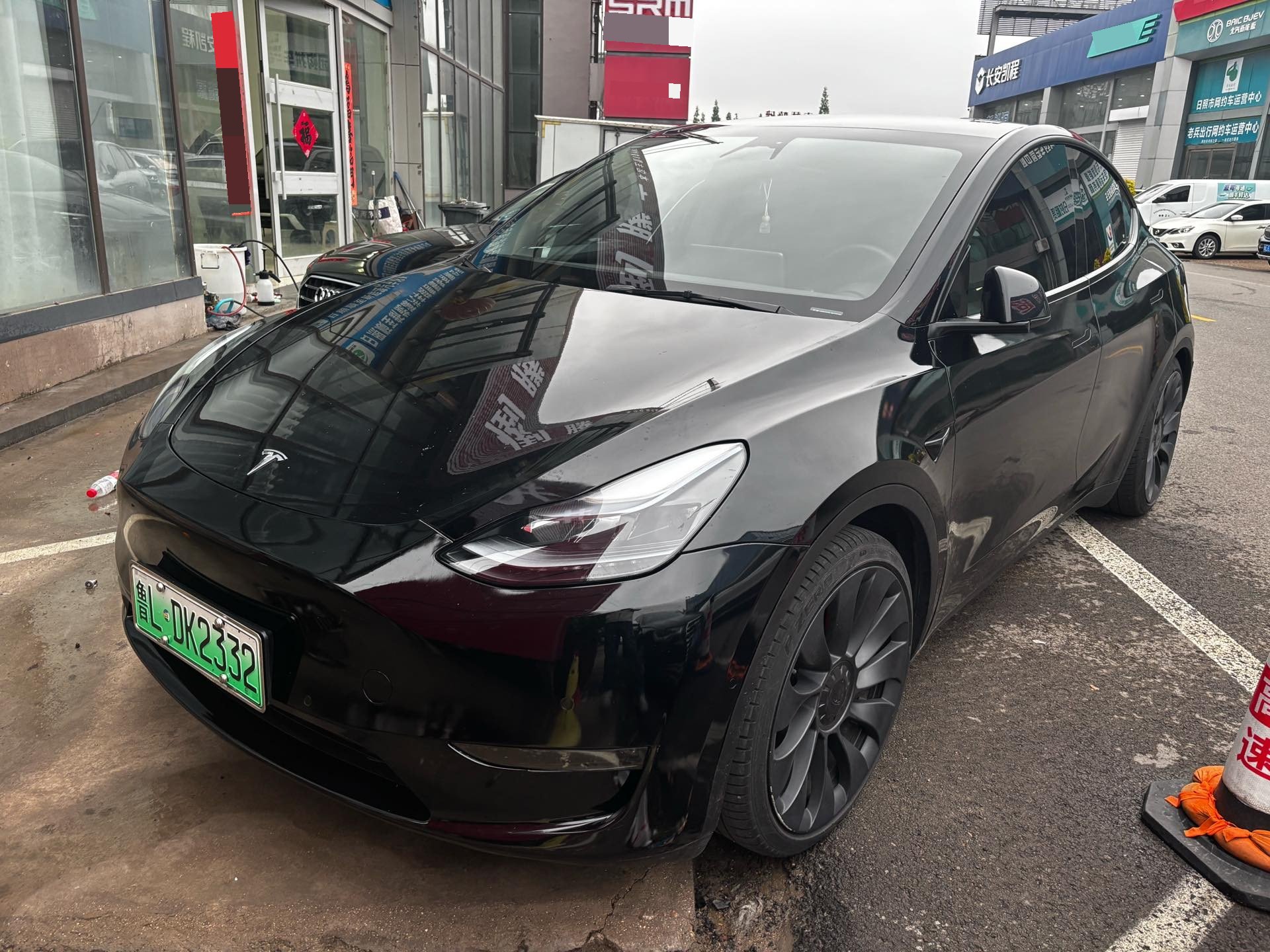 Tesla Model Y 2022 car image 