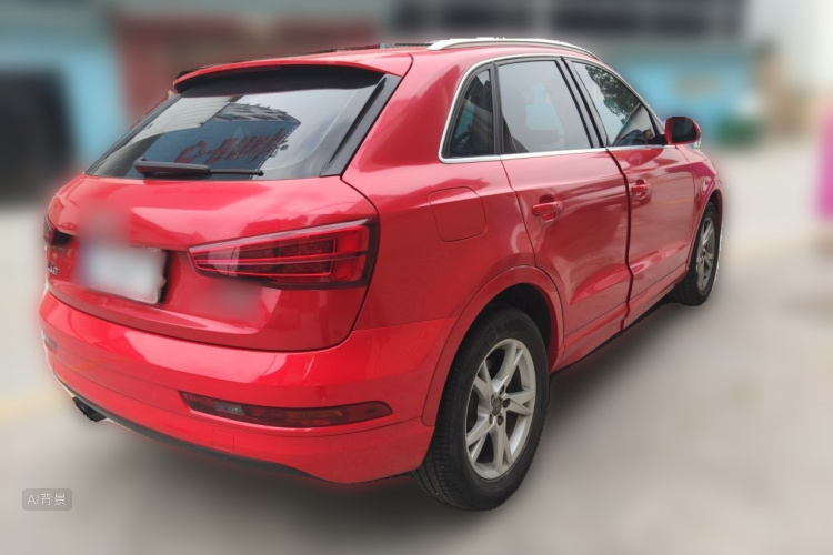 Audi Q3 2018 car image #7