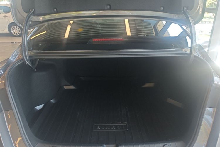 GEELY Binray 2025 صورة سيارة #19