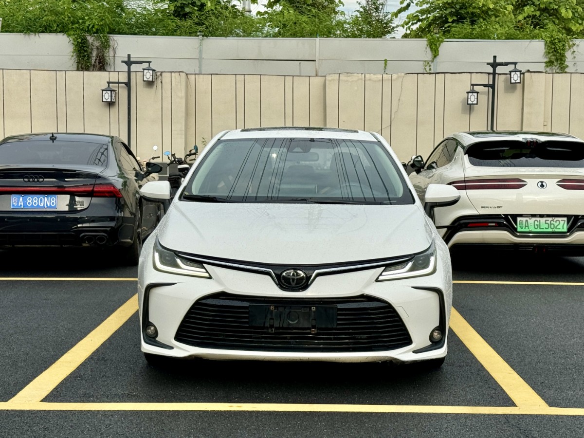 Toyota Corolla 2022 car image #2
