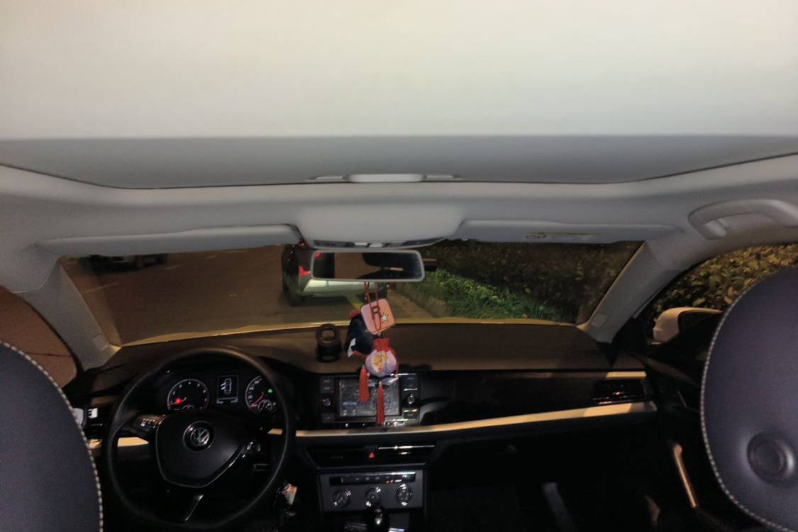 Volkswagen Lavida 2019 car image #20