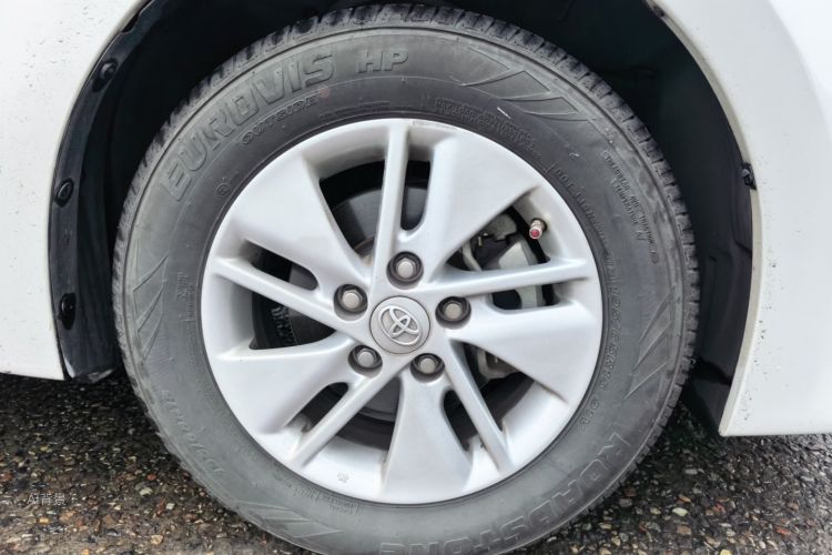 Toyota Corolla 2017 car image #9