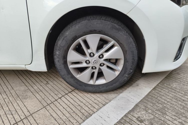 Toyota Corolla 2016 #9 Toyota Corolla 2016 car image #9