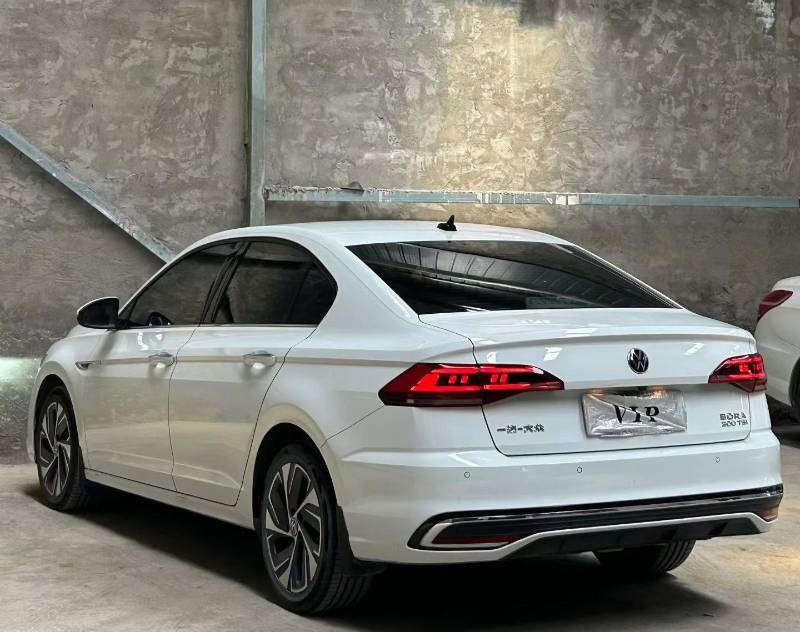 Volkswagen Bora 2024 car image #3