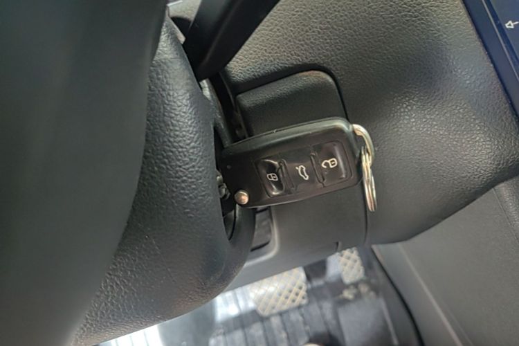Volkswagen Polo 2016 #9 Volkswagen Polo 2016 car image #9