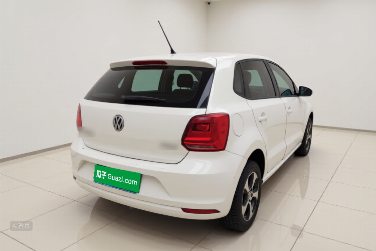 Volkswagen Polo 2016 car image #7