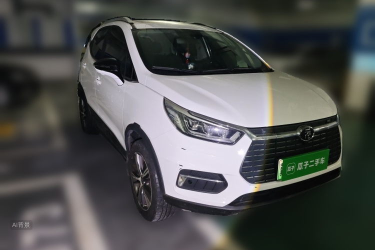 BYD Yuan New Energy 2019 immagine di auto #4