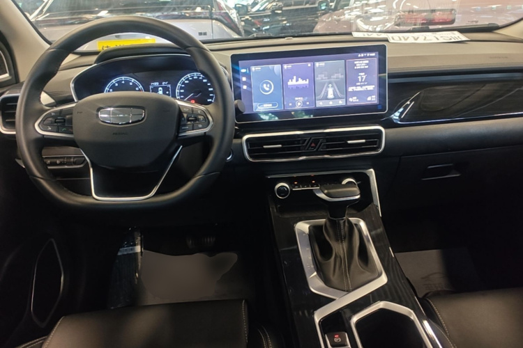 GEELY Coolray 2025 #10 GEELY Coolray 2025 immagine di auto #10