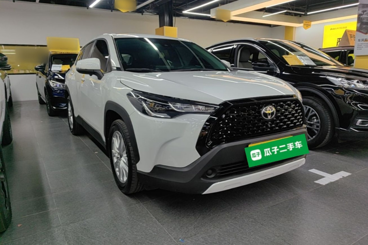 Toyota Corolla Cross 2022 #6 Toyota Corolla Cross 2022 car image #6