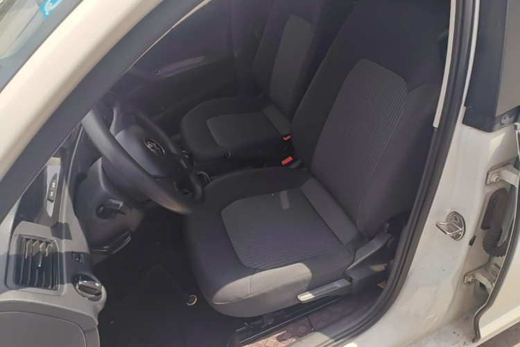 Volkswagen Santana 2019 #15 Volkswagen Santana 2019 car image #15
