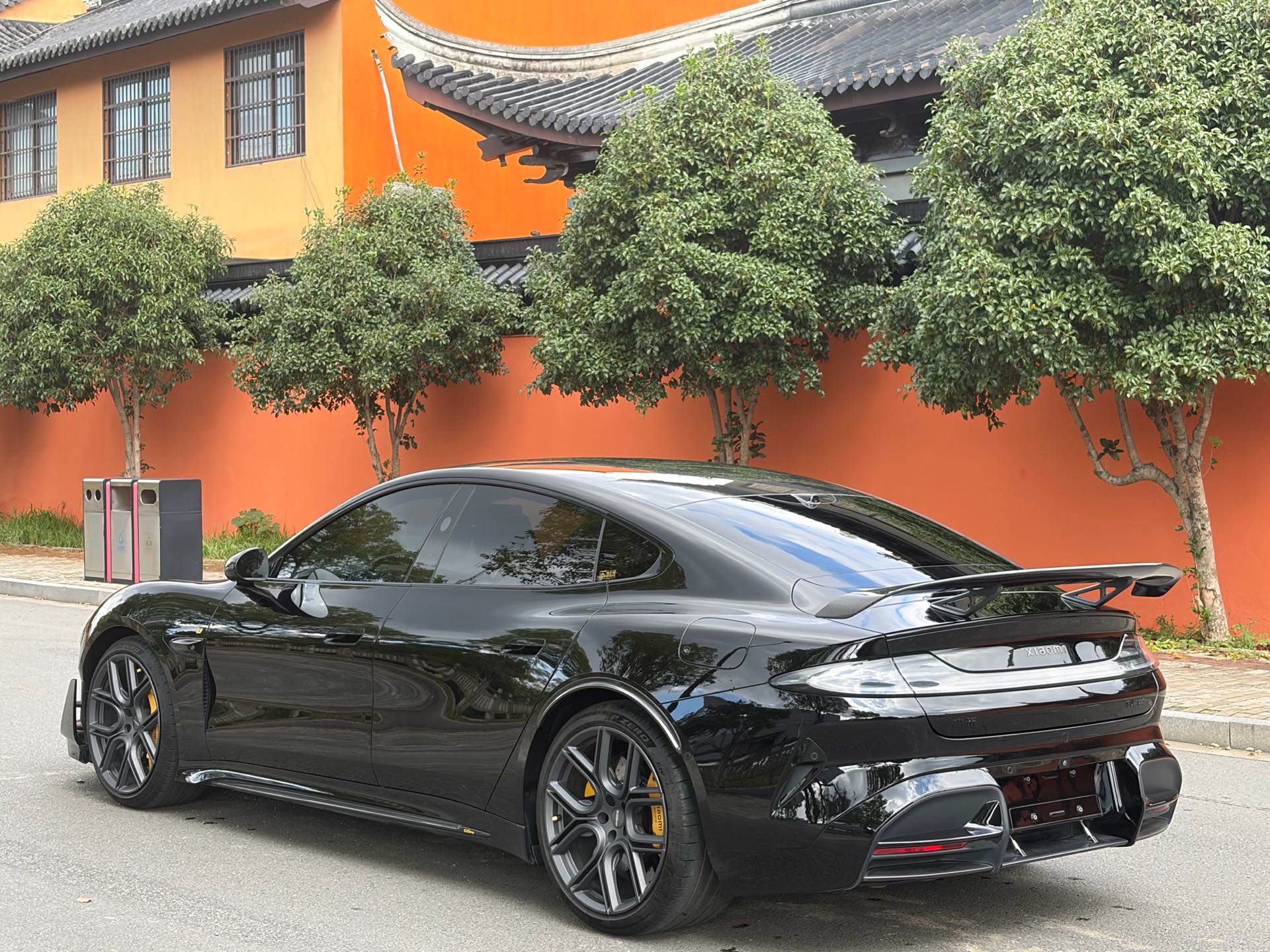 MI SU7 Ultra 2025 car image #10