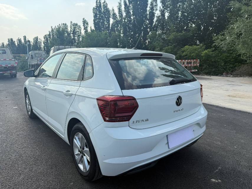 Volkswagen Polo 2024 car image #3