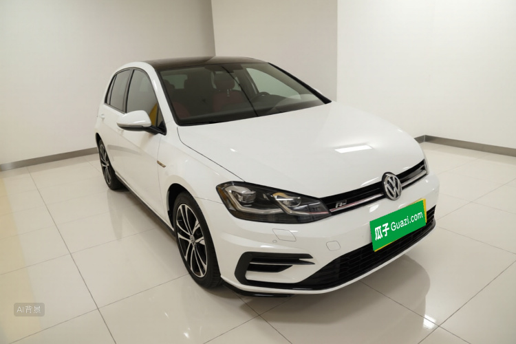 Volkswagen Golf 2018 car image #4