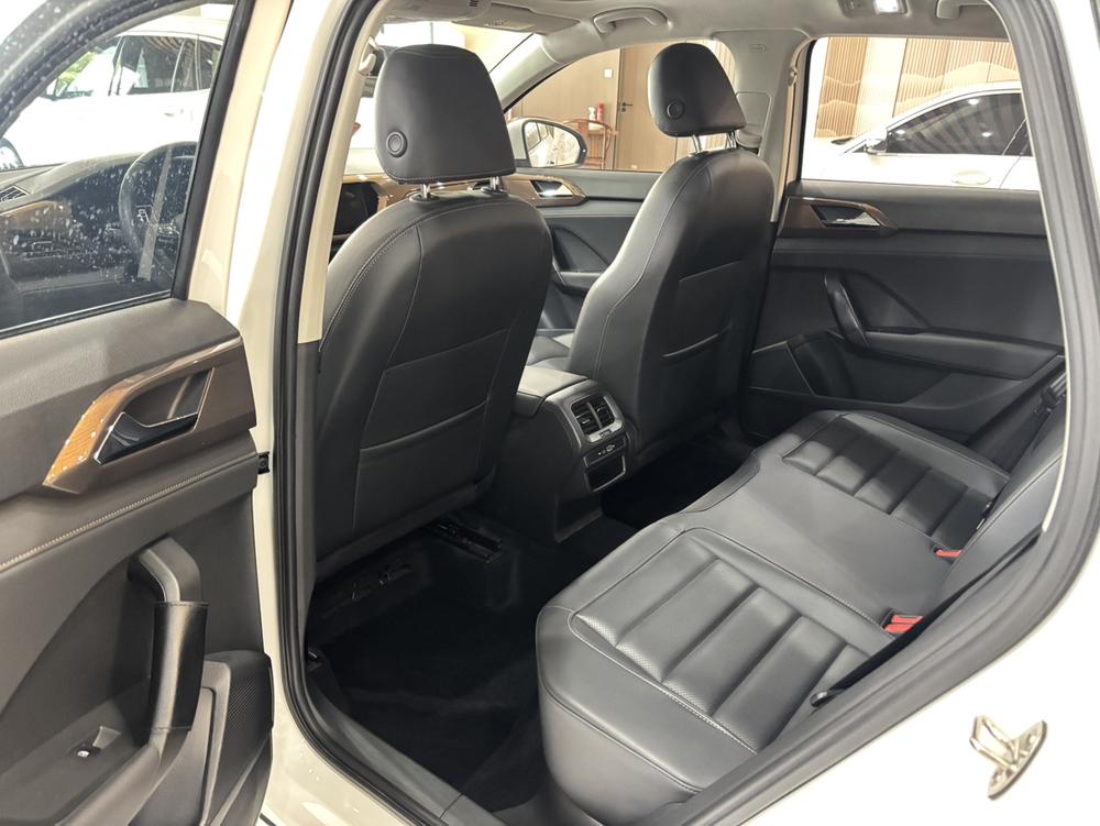 Volkswagen Tharu 2022 car image #19