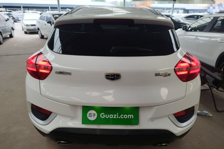 GEELY Emgrand GS 2017 car image #6