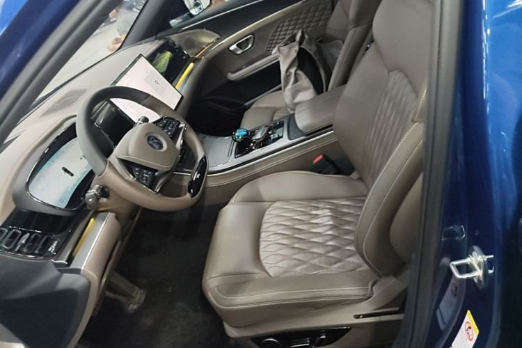 BYD Han 2023 #15 BYD Han 2023 car image #15