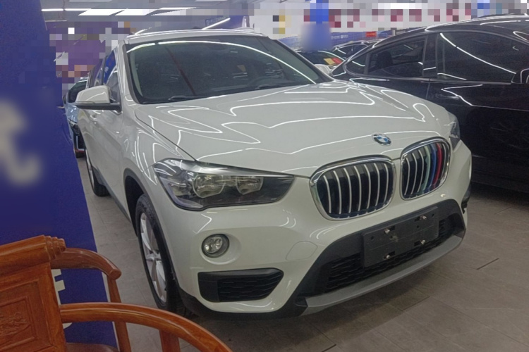 BMW X1 2018 #6 BMW X1 2018 car image #6