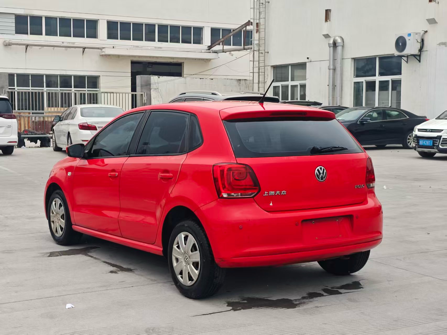 Volkswagen Polo 2013 #8 Volkswagen Polo 2013 car image #8