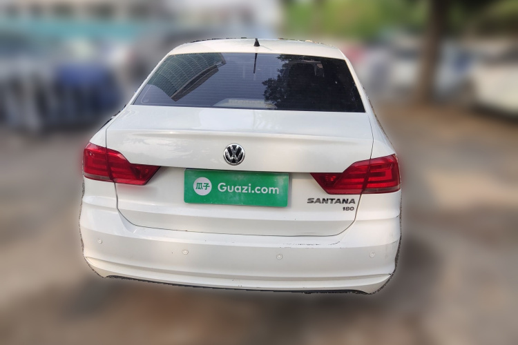 Volkswagen Santana 2018 صورة سيارة #6