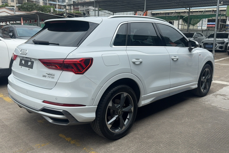 Audi Q3 2022 #6 Audi Q3 2022 car image #6