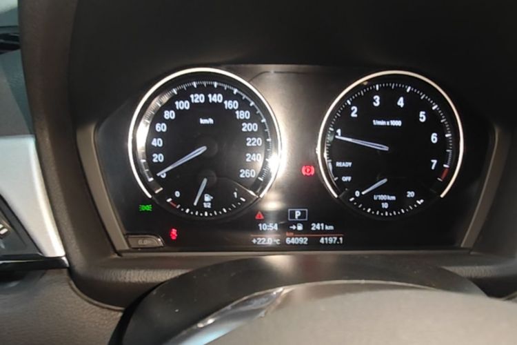 BMW X1 2019 #12 BMW X1 2019 car image #12