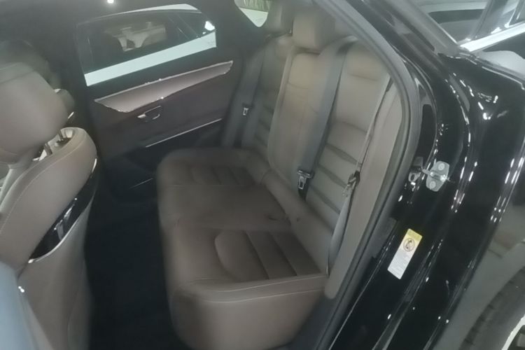 BYD Han 2022 immagine di auto #17