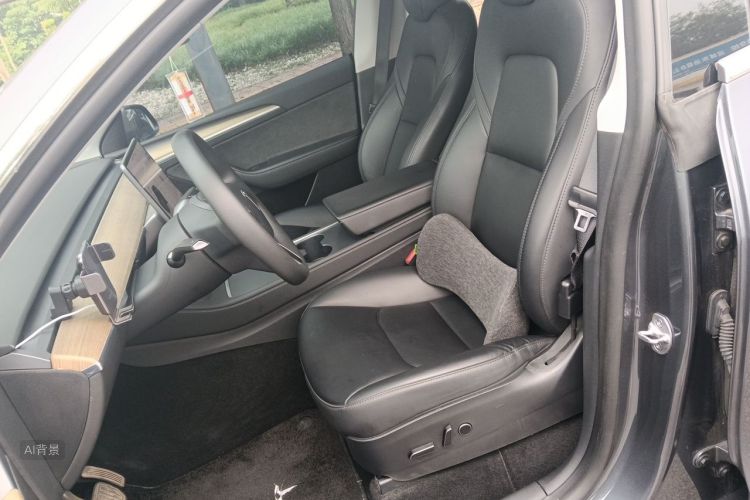 Tesla Model Y 2022 #17 Tesla Model Y 2022 car image #17
