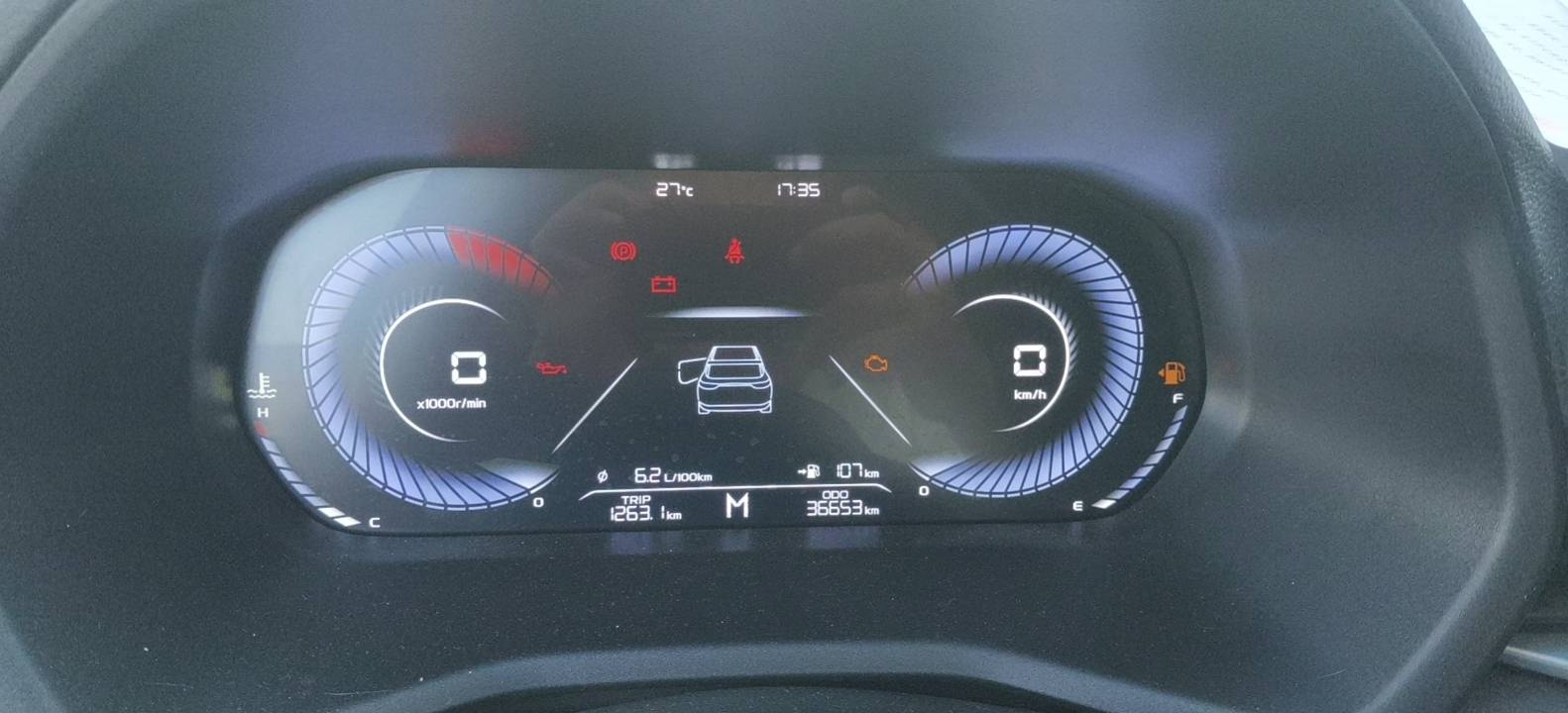 GEELY Emgrand 2024 car image #4
