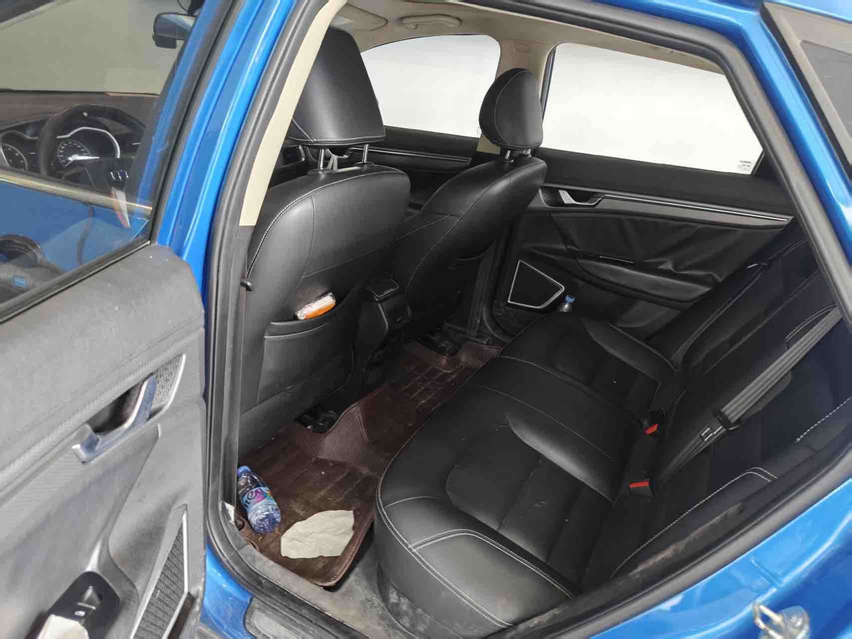GEELY Emgrand GS 2017 car image #4