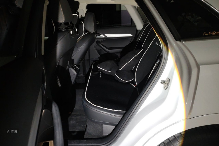 Audi Q3 2018 #19 Audi Q3 2018 car image #19
