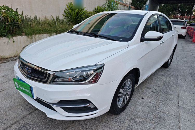 GEELY Emgrand 2019 #2 GEELY Emgrand 2019 car image #2