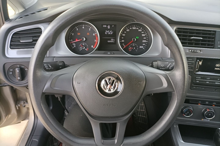 Volkswagen Golf 2017 #11 Volkswagen Golf 2017 صورة سيارة #11
