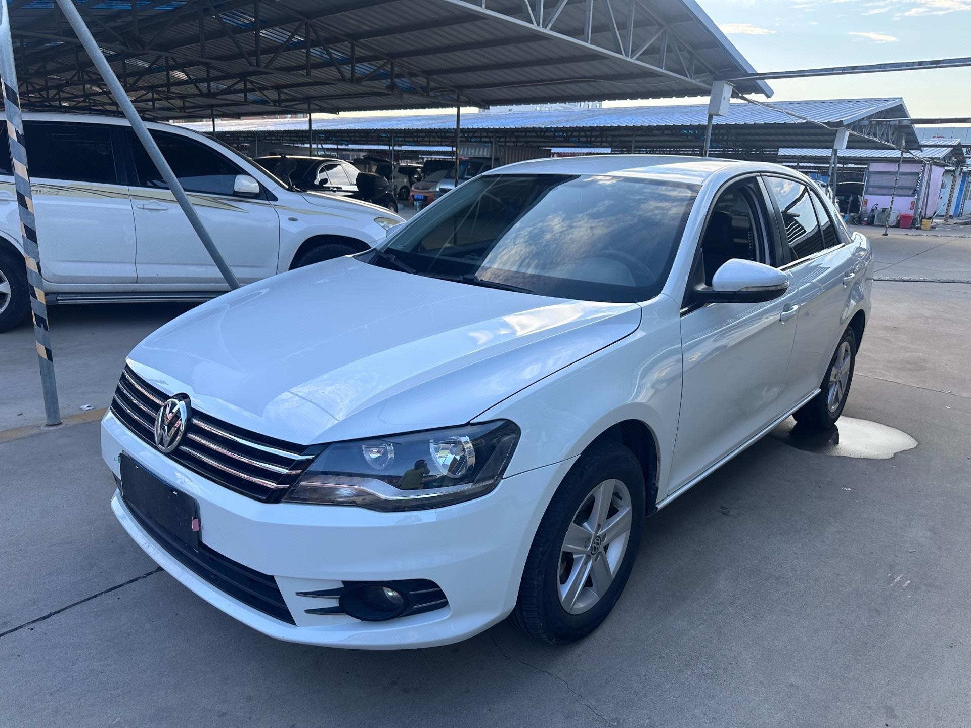 Volkswagen Bora 2014 Volkswagen Bora 2014 car image