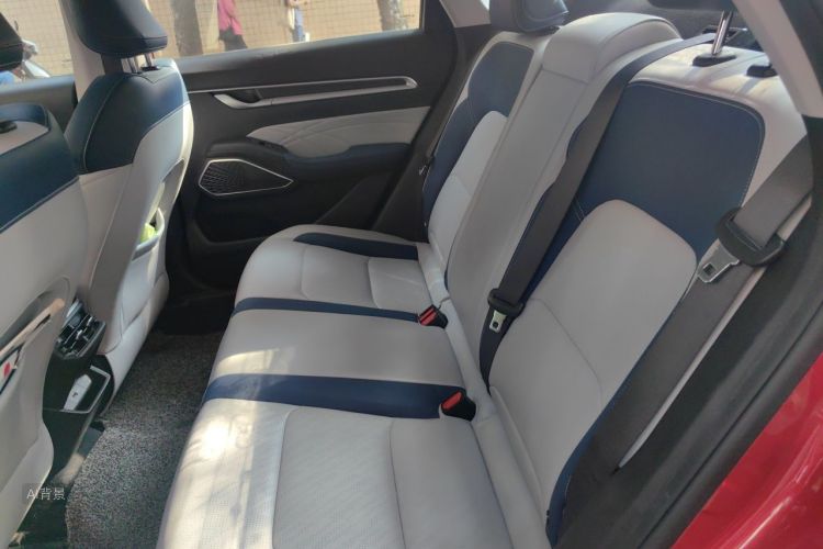 GEELY Emgrand 2022 #19 GEELY Emgrand 2022 car image #19