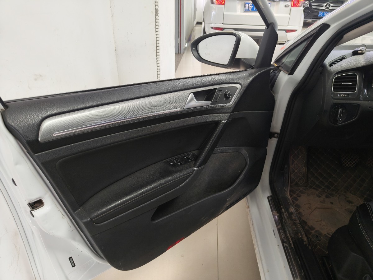 Volkswagen Golf 2019 #6 Volkswagen Golf 2019 car image #6
