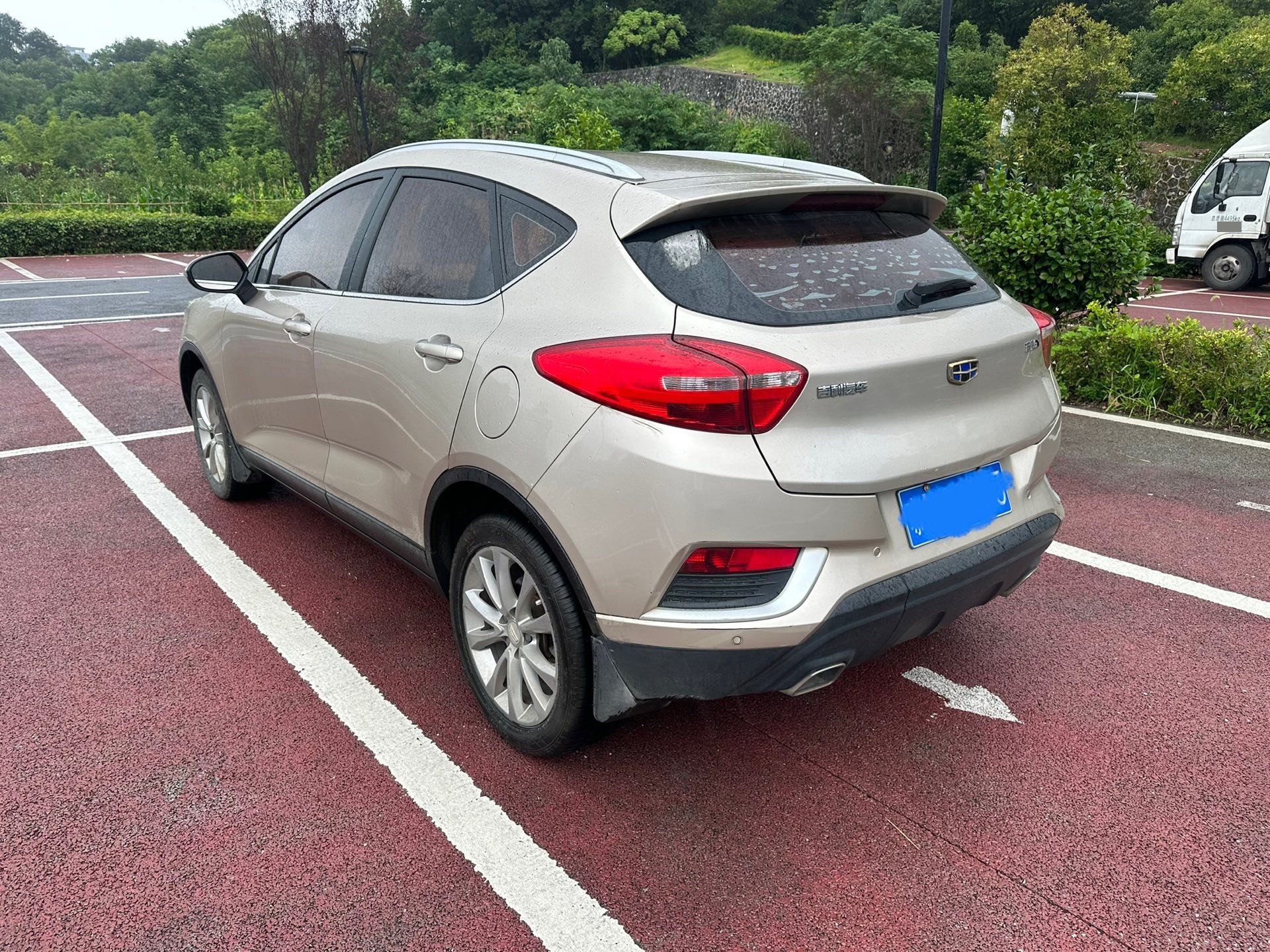 GEELY Emgrand GS 2018 car image #6