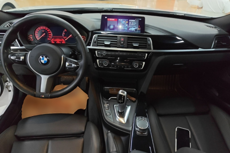 BMW 3 Series GT 2020 #10 BMW 3 Series GT 2020 car image #10