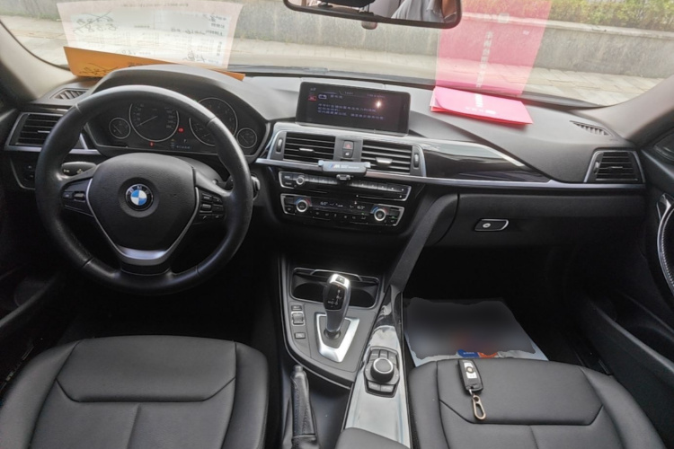 BMW 3 Series 2016 #10 BMW 3 Series 2016 immagine di auto #10