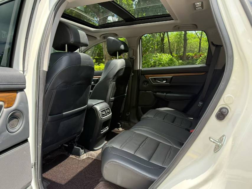 Honda CR-V 2020 #8 Honda CR-V 2020 car image #8