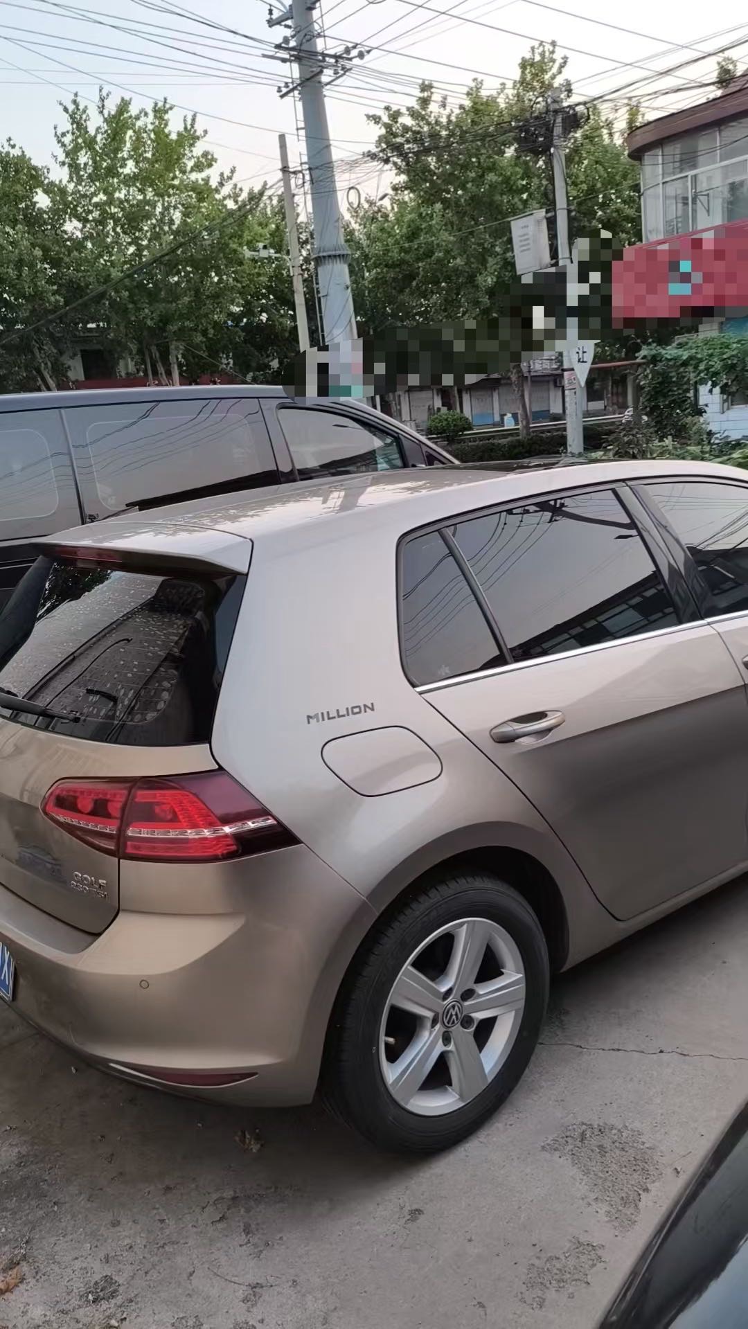 Volkswagen Golf 2017 car image #8