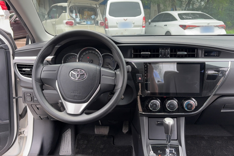 2015 #16 2015 car image #16