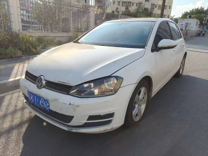 Volkswagen Golf 2014 Volkswagen Golf 2014 immagine di auto