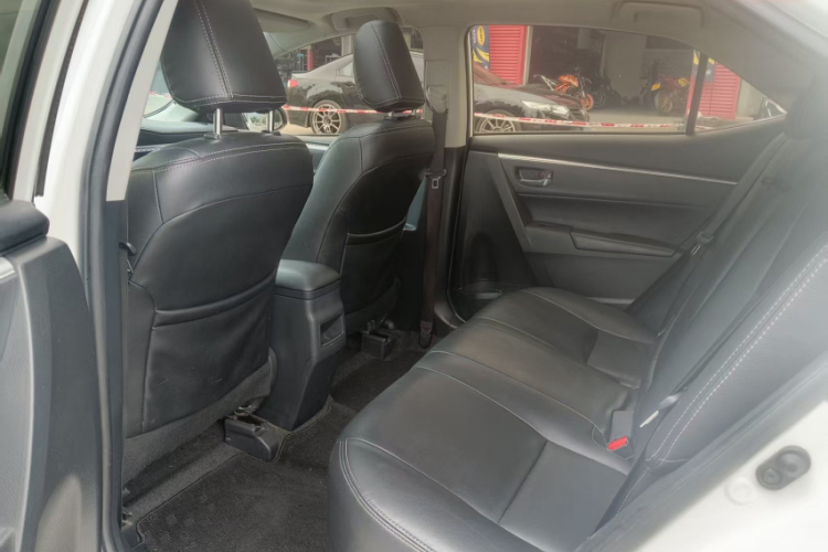 Toyota Corolla 2019 #14 Toyota Corolla 2019 car image #14